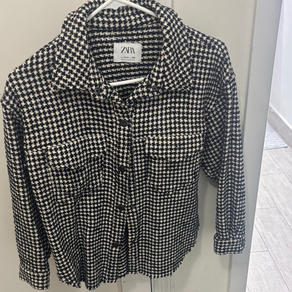 Zara Monochrome Houndstooth Button-Up